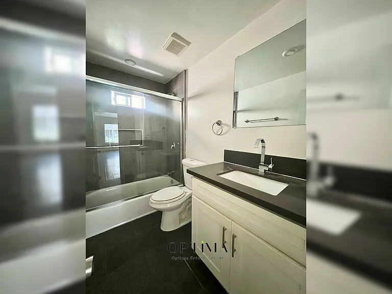 4020 Stevely Ave — Photo 6