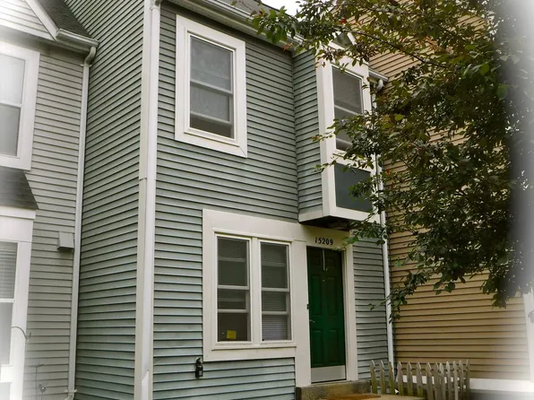 15209 Valley Stream Dr, Woodbridge, VA 22191