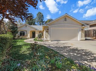 1895 Dellwood Dr, Redding, CA 96003