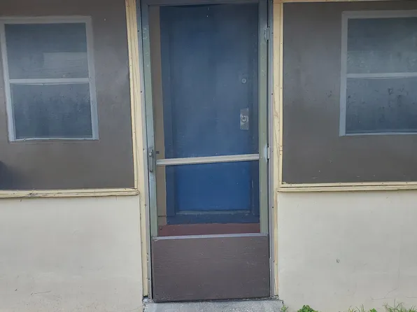 2595 50th Ave N #3, Saint Petersburg, FL 33714