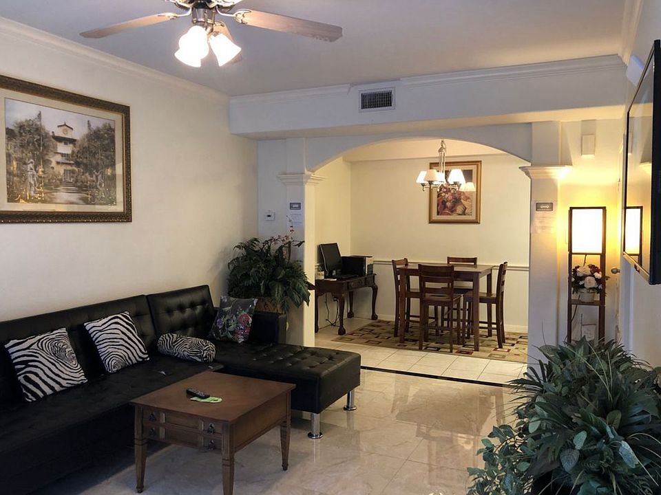 1st image of 6289 Wilcrest Dr APT 2200
