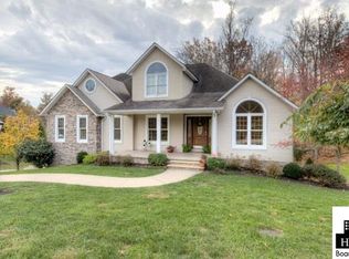 205 Seneca Rd, Huntington, WV 25705