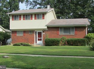 1015 Loxford Ter, Silver Spring, MD 20901