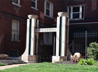 4561-4563 Laclede Ave #5FW, Saint Louis, MO 63108