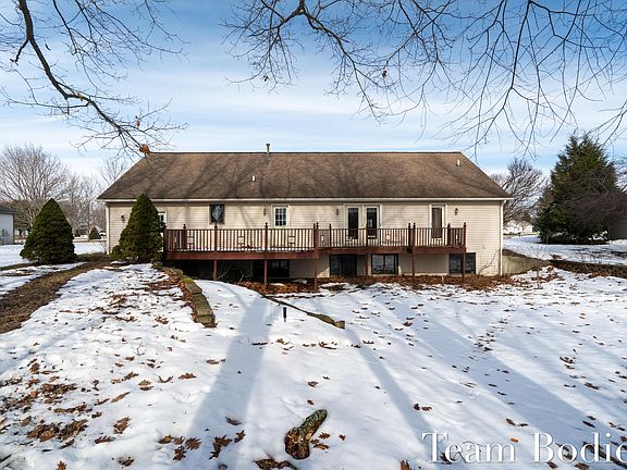 3rd image of 4842 Green Ridge Trl