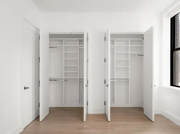 100 Barclay Street image 7 of 12