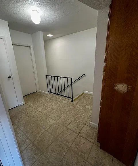 458 Las Casitas Way — Photo 10