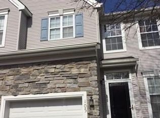 105 Yarrow Cir, Dayton, NJ 08810