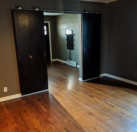 Access to the unit from the stairs.