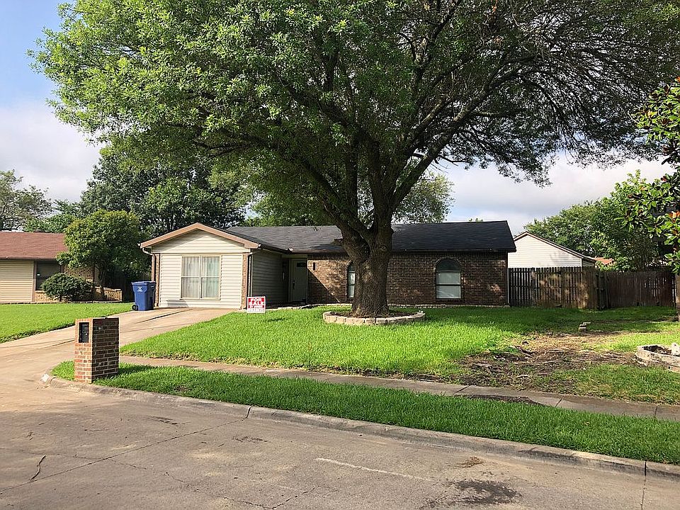 1st image of 1222 White Oak Dr