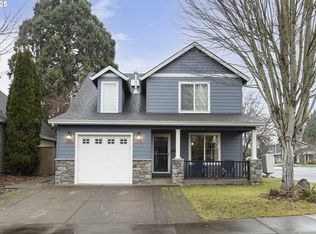 400 SW 14th Ct, Canby, OR 97013