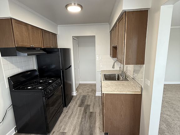 2nd image of 495 Madison Ave APT 3C