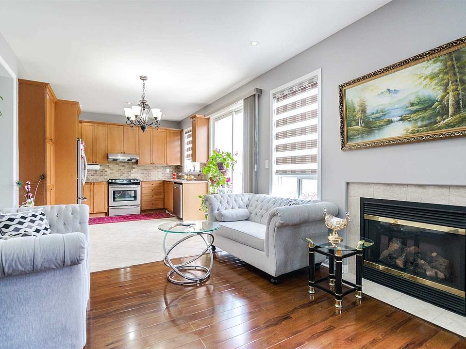 2nd image of 112 Herdwick St