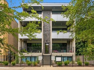 3224 W Palmer St #2W, Chicago, IL 60647