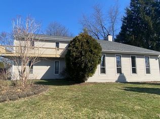 7826 Strathmoore Rd, Dublin, OH 43016