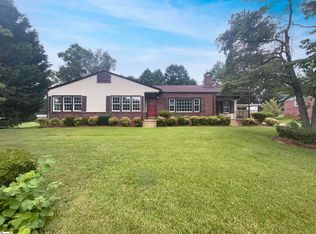 33 Racine Ct, Greenville, SC 29617