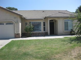 2621 Northhill St, Selma, CA 93662