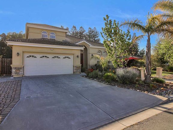 2nd image of 10180 Camino Vista Dr