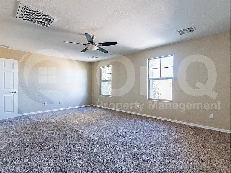 11053 E Silver Springs Ave — Photo 10