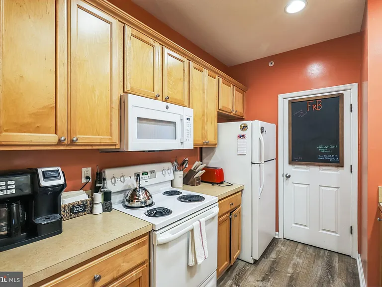 17054 N Brandt St #1306 — Photo 13
