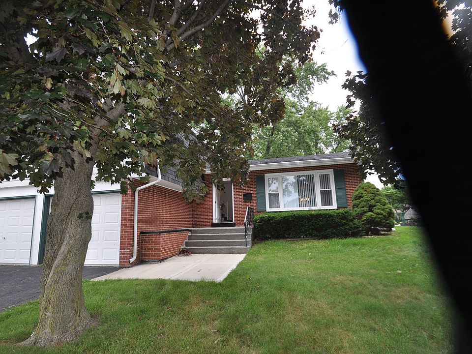 1st image of 6148 Laura Ln