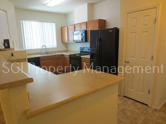 2nd image of 1524 N 80th Dr