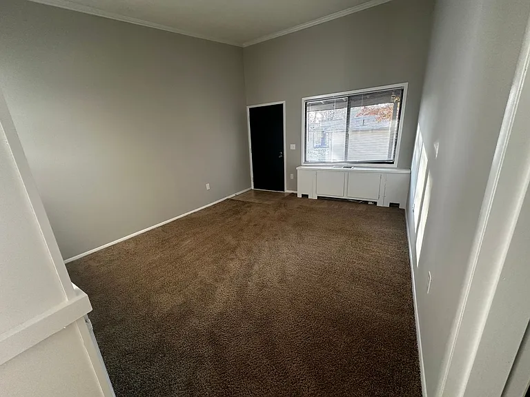 Poplar Ridge Apartments — Photo 60