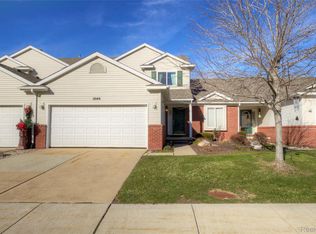 1040 Spirea, Howell, MI 48843