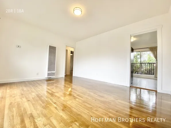 2404 2nd Ave APT 3, Los Angeles, CA 90018