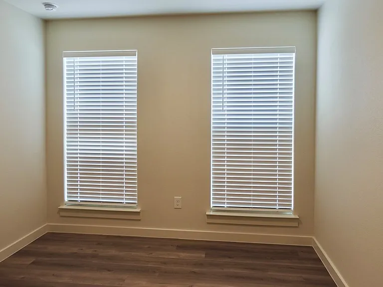 5917 Praline St — Photo 31