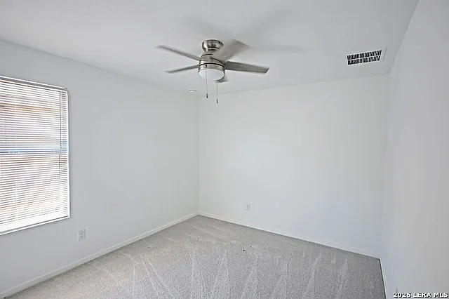 Building Photo - 2407 Shady Grv