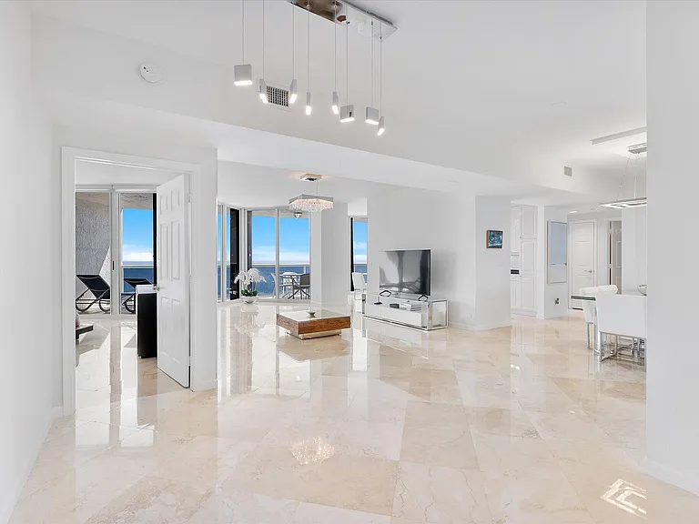 3200 N Ocean Dr #2505 — Photo 11