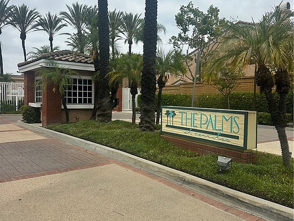 3rd image of 12151 Saint Tropez Dr