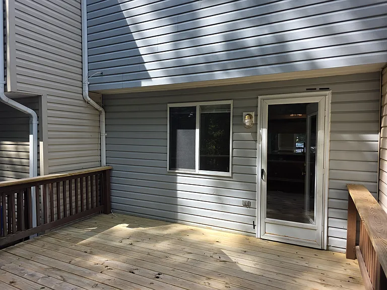 19136 Partridge Wood Dr — Photo 28