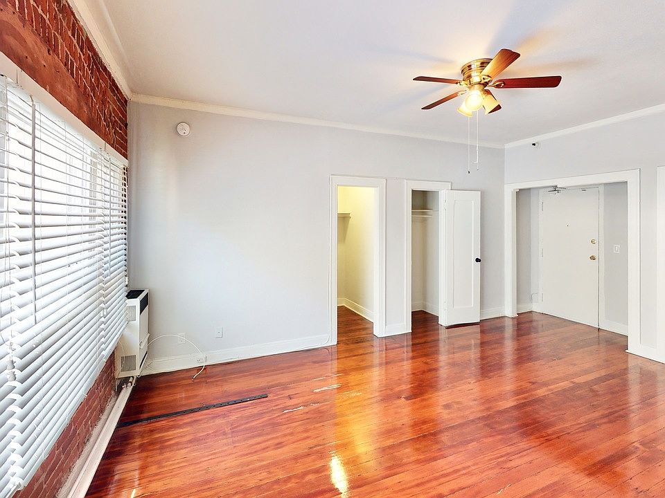 1st image of 205 N Kenmore Ave #24A