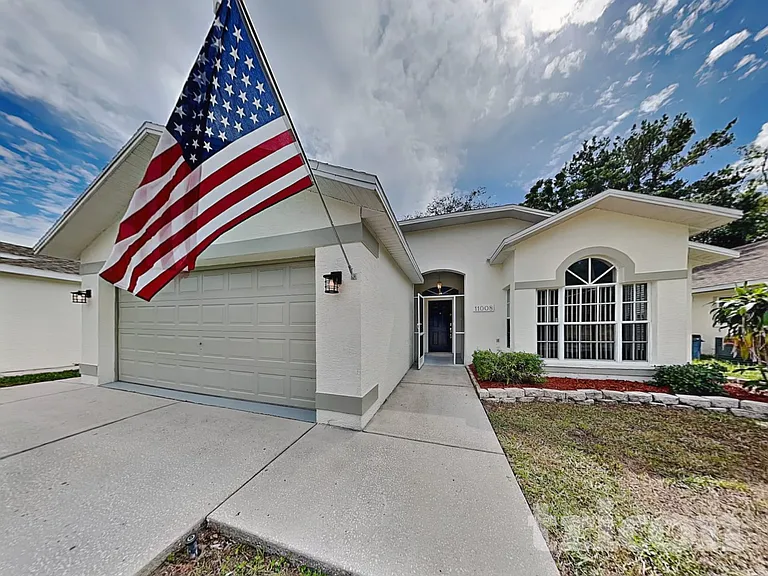 11008 Millbury Ct — Photo 2