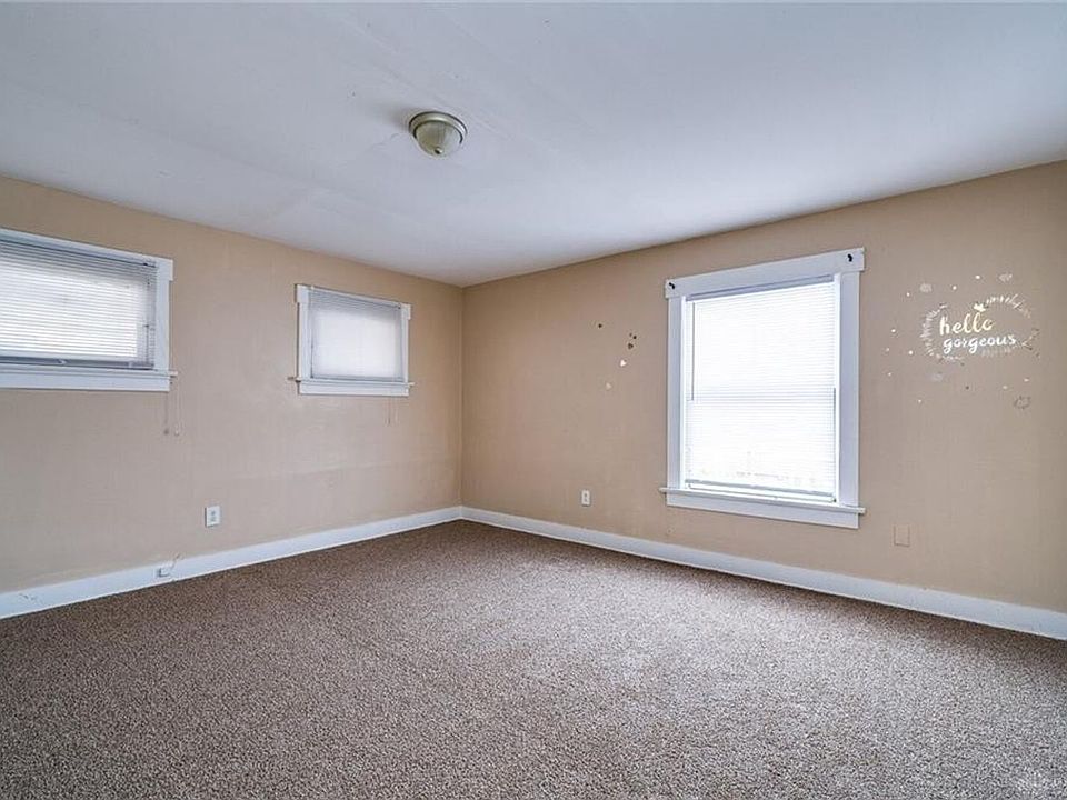 1st image of 349 & 351 Kenilworth Ave #349