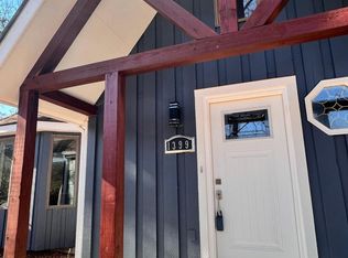 1399 Dodd Rd, Mendota Heights, MN 55118