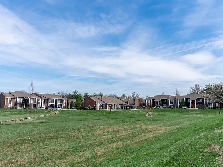 Tymberwood Trace Apartments — Photo 1