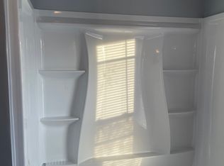 176 Charter Oak St, Manchester, CT 06040