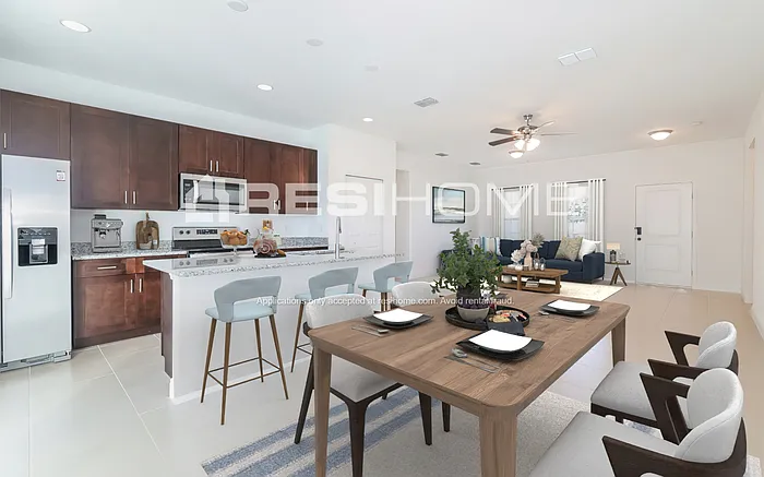 1209 Atlantic Ct — Photo 4