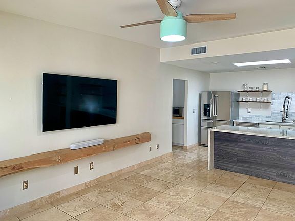 4th image of 2521 N Silver Mosaic Dr