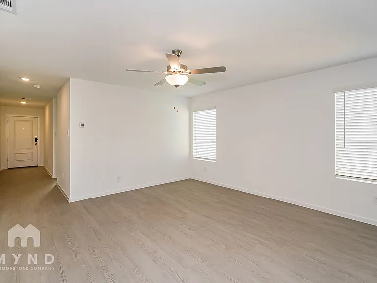 30 West Luxury Rental Homes — Photo 175