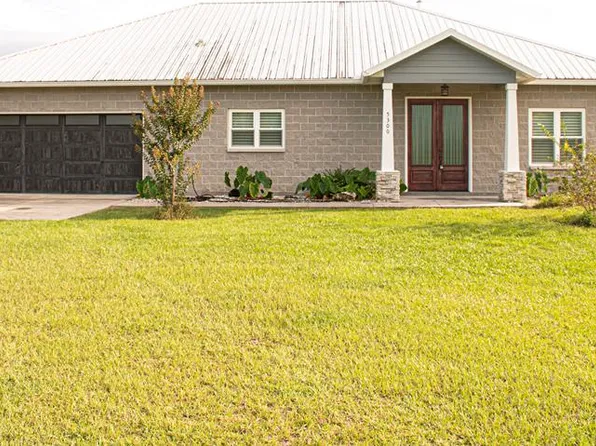5300 NW 52nd Ct, Chiefland, FL 32626