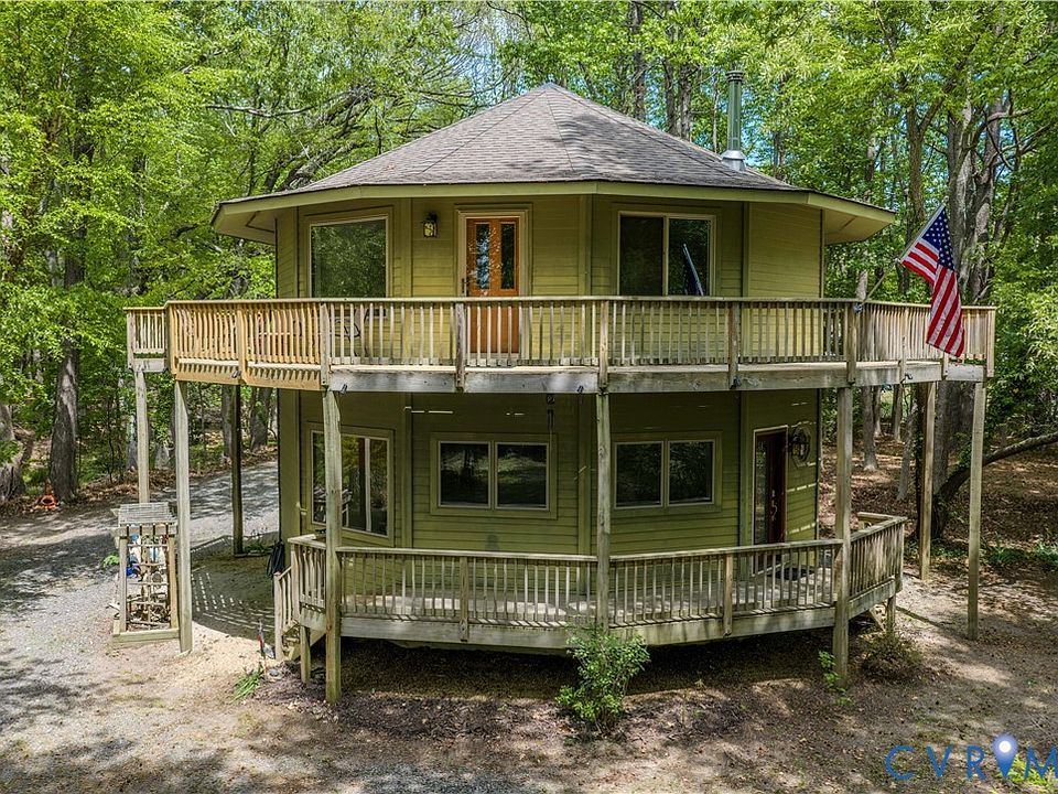 1st image of 7 Sunsan Beach Rd