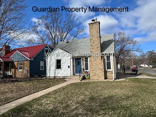 2700 Florida Ave S Photo 1