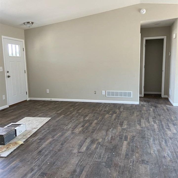 907 A St, Benkelman, NE 69021 Zillow