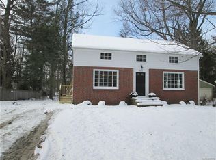 333 Center St, East Aurora, NY 14052