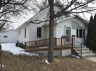 914 6th Ave W, Williston, ND 58801