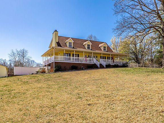 4th image of 6761 Hall Rd